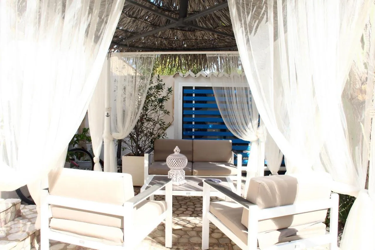 Nocleg ze śniadaniem Rivazzurra Design Rooms San Vito Lo Capo